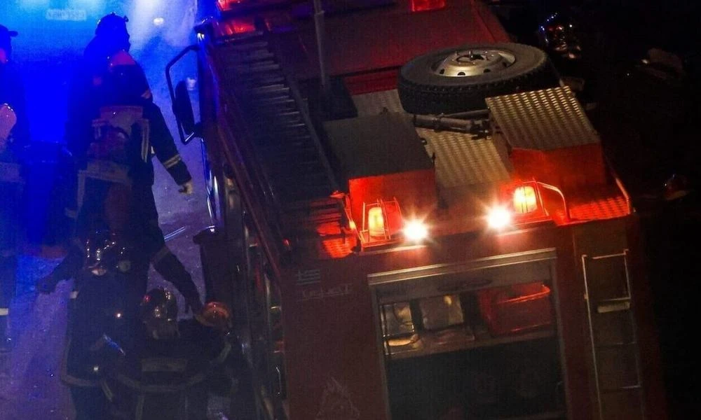 Φθιώτιδα: Τρένο σταμάτησε λόγω φωτιάς κοντά σε υποσταθμό ρεύματος